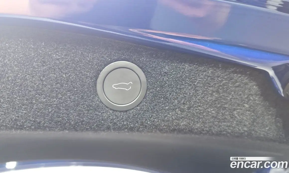 Tesla Model 3 2024 0.2 автомат (гидро), фото 23