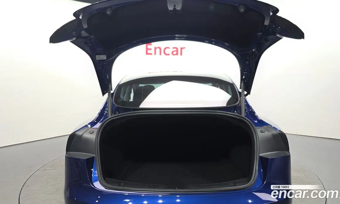 Tesla Model 3 2024 0.2 автомат (гидро), фото 25