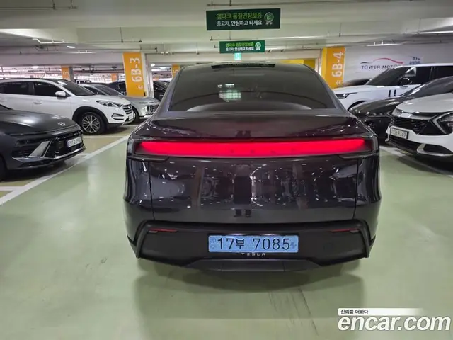 Tesla Model Y 2025 0.2 автомат (гидро), миниатюра 4 Tesla Model Y 2025 0.2 автомат (гидро), миниатюра 4