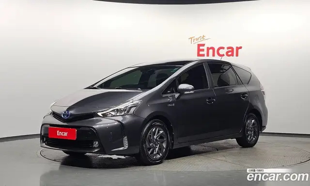 Toyota Prius 2017 1.8 автомат (гидро), миниатюра 1 Toyota Prius 2017 1.8 автомат (гидро), миниатюра 1