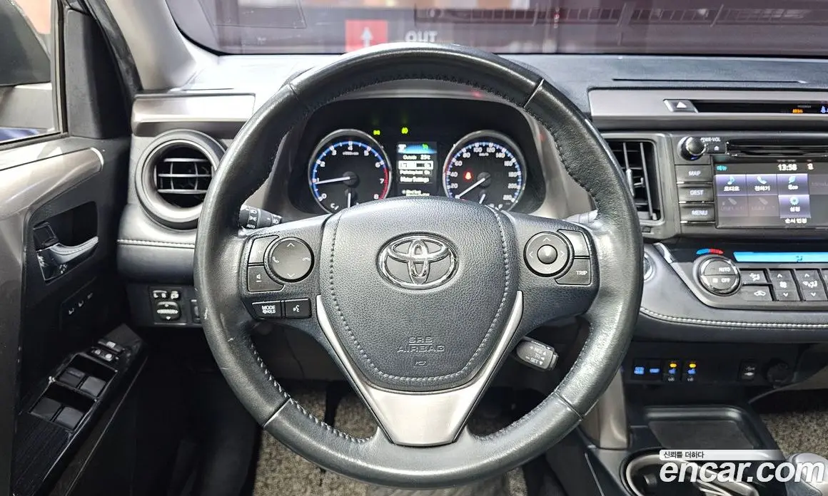 Toyota RAV4 2018 2.5 автомат (гидро), фото 19 Toyota RAV4 2018 2.5 автомат (гидро), фото 19