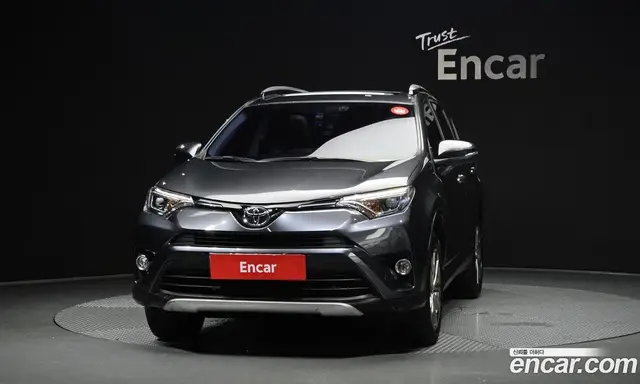 Toyota RAV4 2018 2.5 автомат (гидро), миниатюра 3 Toyota RAV4 2018 2.5 автомат (гидро), миниатюра 3