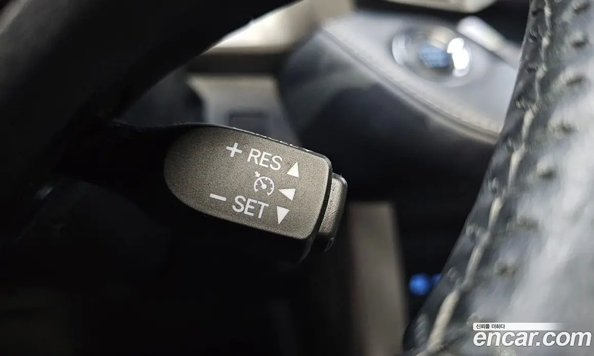 Toyota RAV4 2018 2.5 автомат (гидро), фото 30 Toyota RAV4 2018 2.5 автомат (гидро), фото 30