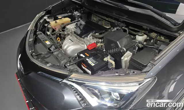 Toyota RAV4 2018 2.5 автомат (гидро), миниатюра 6 Toyota RAV4 2018 2.5 автомат (гидро), миниатюра 6