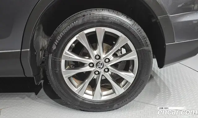 Toyota RAV4 2018 2.5 автомат (гидро), миниатюра 7 Toyota RAV4 2018 2.5 автомат (гидро), миниатюра 7