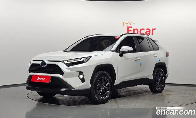 Toyota RAV4 2024 2.5 автомат (гидро), миниатюра 1 Toyota RAV4 2024 2.5 автомат (гидро), миниатюра 1