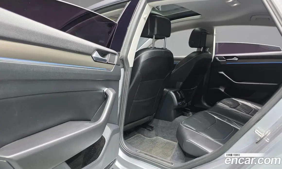 Volkswagen Arteon 2019 2.0 автомат (гидро), фото 17 Volkswagen Arteon 2019 2.0 автомат (гидро), фото 17