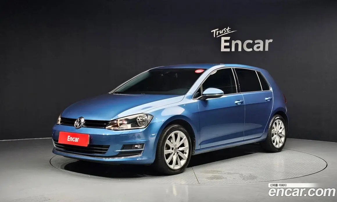 Volkswagen Golf 2015 1.6 автомат (гидро), фото 1 Volkswagen Golf 2015 1.6 автомат (гидро), фото 1