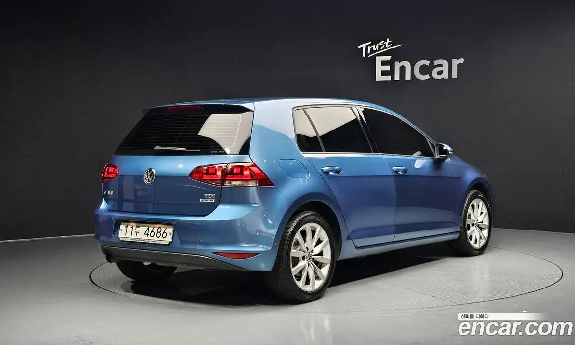 Volkswagen Golf 2015 1.6 автомат (гидро), фото 2 Volkswagen Golf 2015 1.6 автомат (гидро), фото 2