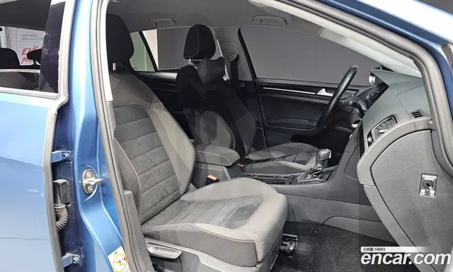 Volkswagen Golf 2015 1.6 автомат (гидро), миниатюра 11 Volkswagen Golf 2015 1.6 автомат (гидро), миниатюра 11