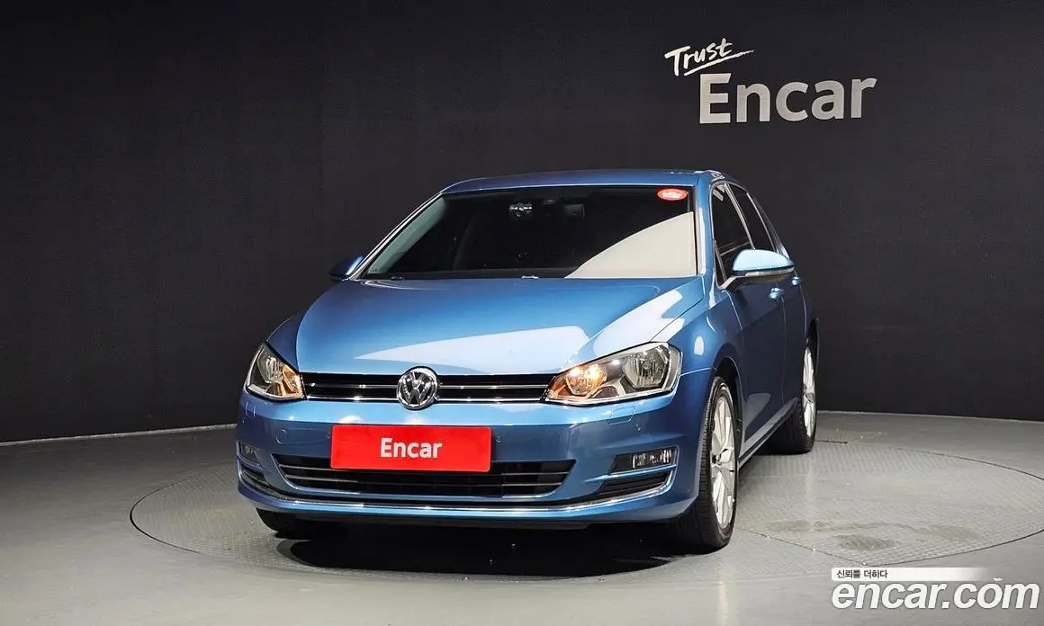 Volkswagen Golf 2015 1.6 автомат (гидро), фото 3 Volkswagen Golf 2015 1.6 автомат (гидро), фото 3