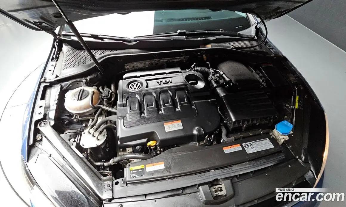 Volkswagen Golf 2015 1.6 автомат (гидро), фото 6 Volkswagen Golf 2015 1.6 автомат (гидро), фото 6