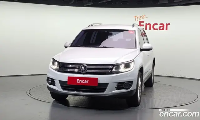 Volkswagen Tiguan 2015 2.0 автомат (гидро), миниатюра 3 Volkswagen Tiguan 2015 2.0 автомат (гидро), миниатюра 3