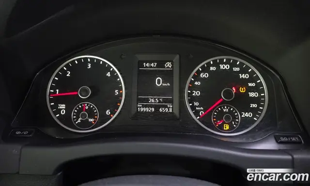 Volkswagen Tiguan 2015 2.0 автомат (гидро), миниатюра 8 Volkswagen Tiguan 2015 2.0 автомат (гидро), миниатюра 8