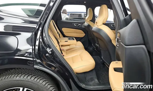 Volvo XC60 2021 2.0 автомат (гидро), миниатюра 12