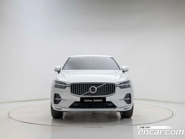 Volvo XC60 2024 2.0 автомат (гидро), миниатюра 2 Volvo XC60 2024 2.0 автомат (гидро), миниатюра 2