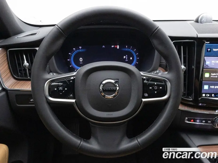 Volvo XC60 2024 2.0 автомат (гидро), фото 13 Volvo XC60 2024 2.0 автомат (гидро), фото 13
