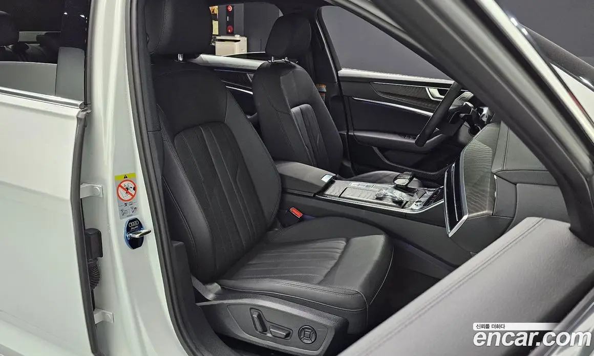 Audi A6 2021 2.0 автомат (гидро), фото 13