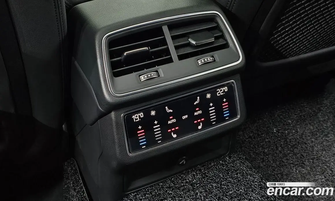 Audi A6 2021 2.0 автомат (гидро), фото 30