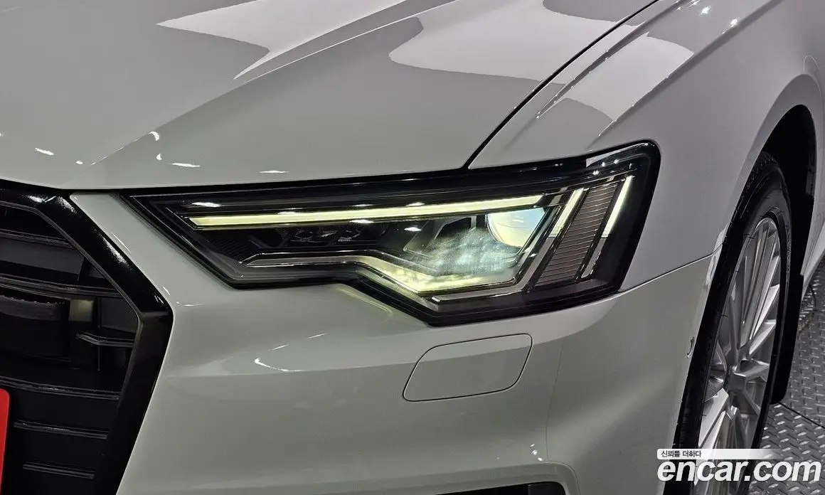 Audi A6 2021 2.0 автомат (гидро), фото 8