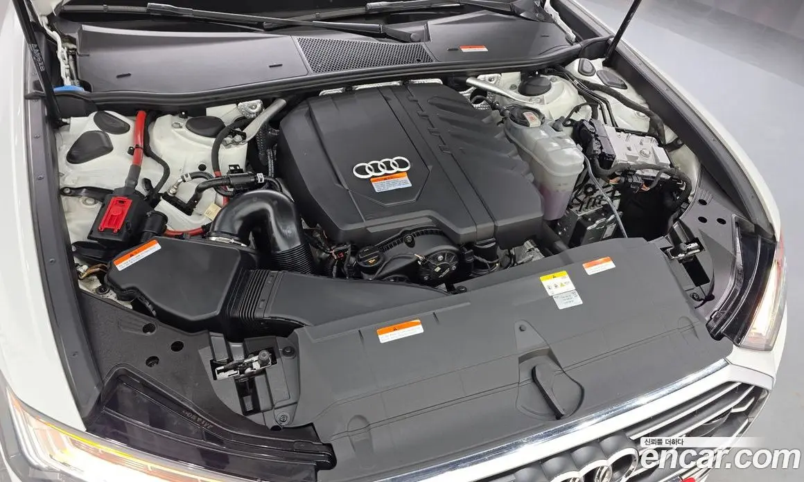 Audi A6 2023 2.0 автомат (гидро), фото 5