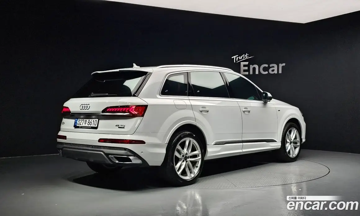 Audi Q7 2023 3.0 автомат (гидро), фото 2 Audi Q7 2023 3.0 автомат (гидро), фото 2