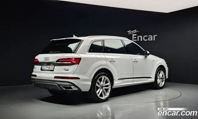 Audi Q7 2023 3.0 автомат (гидро), миниатюра 2 Audi Q7 2023 3.0 автомат (гидро), миниатюра 2