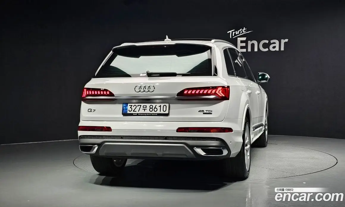 Audi Q7 2023 3.0 автомат (гидро), фото 4 Audi Q7 2023 3.0 автомат (гидро), фото 4