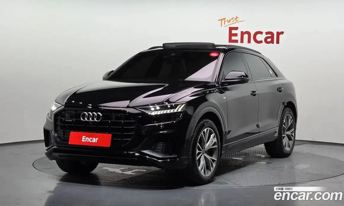 Audi Q8 2022 3.0 автомат (гидро), фото 1 Audi Q8 2022 3.0 автомат (гидро), фото 1