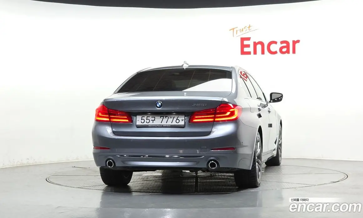BMW 5 серия 2018 2.0 автомат (гидро), фото 4