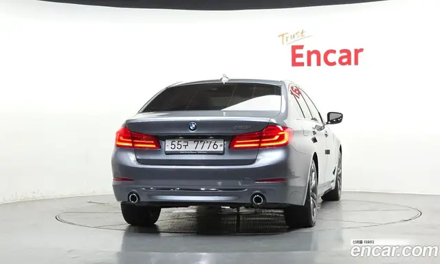 BMW 5 серия 2018 2.0 автомат (гидро), миниатюра 4