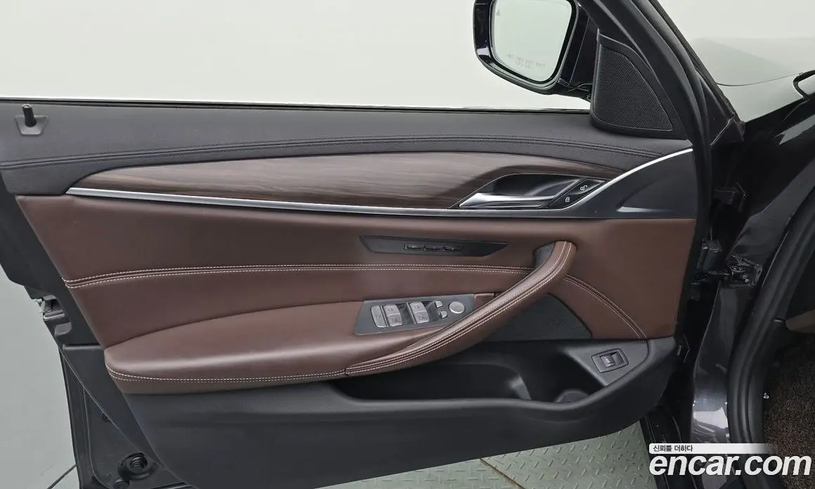 BMW 5 серия 2020 2.0 автомат (гидро), фото 14
