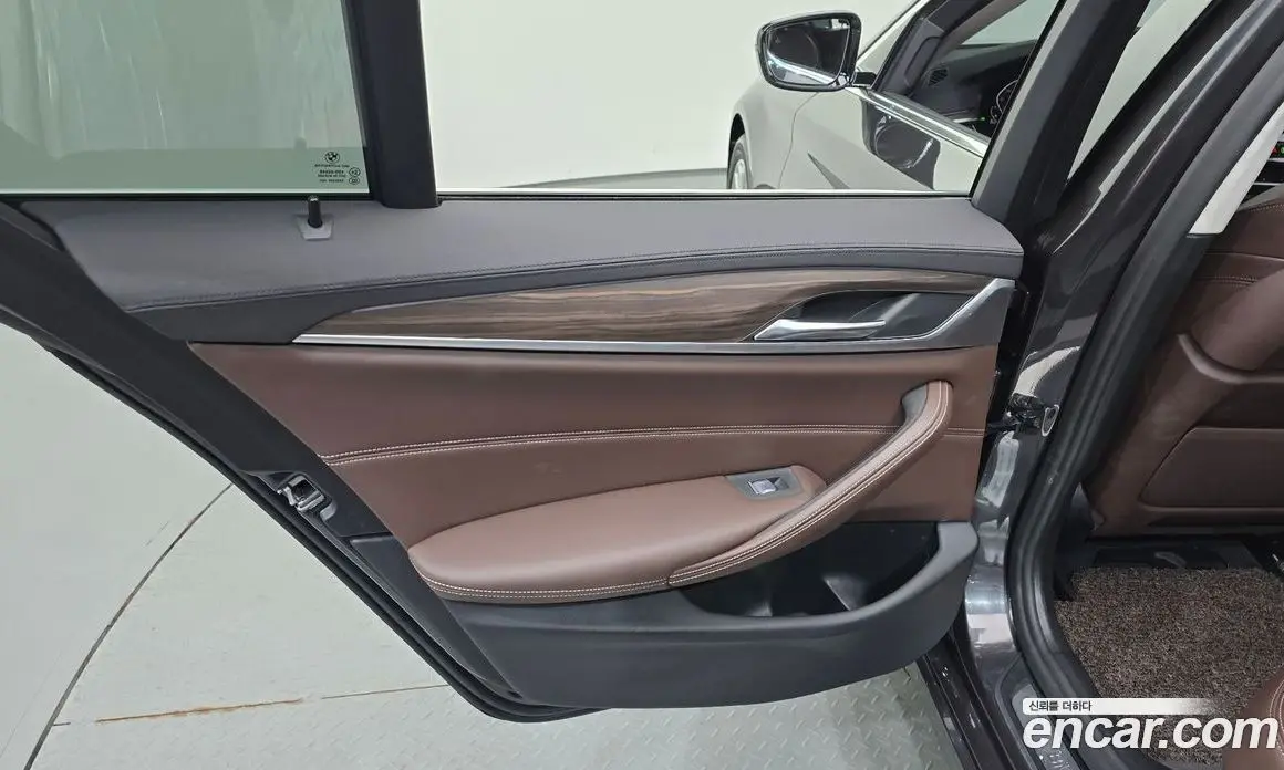 BMW 5 серия 2020 2.0 автомат (гидро), фото 15