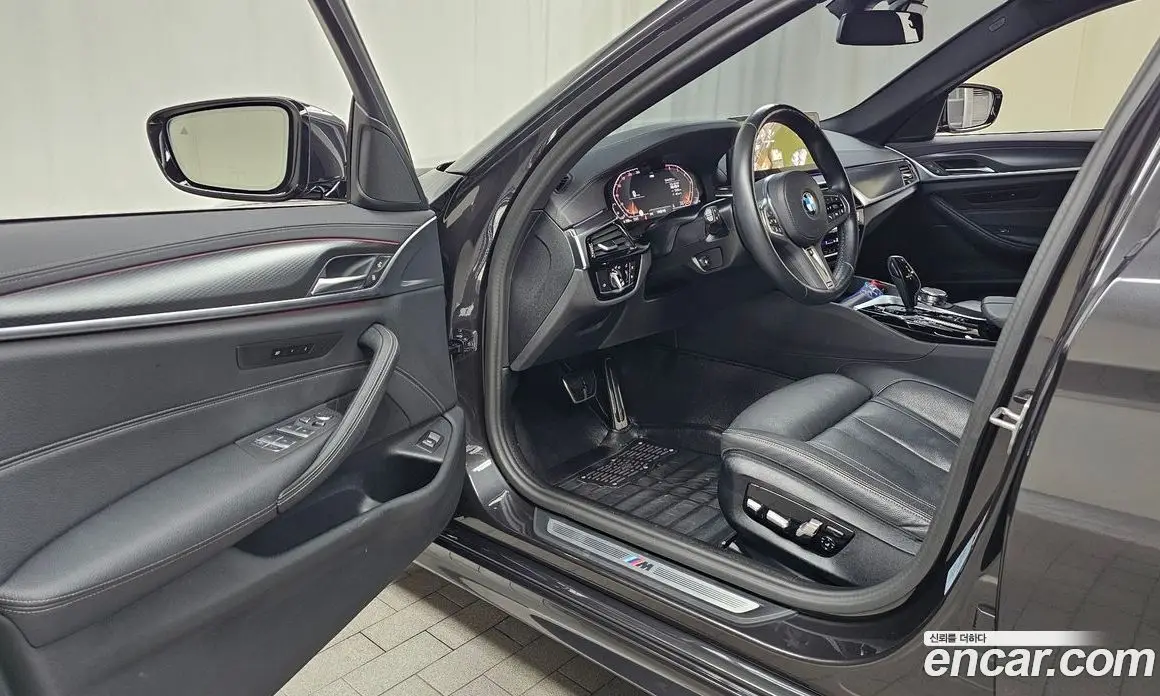 BMW 5 серия 2023 2.0 автомат (гидро), фото 13 BMW 5 серия 2023 2.0 автомат (гидро), фото 13