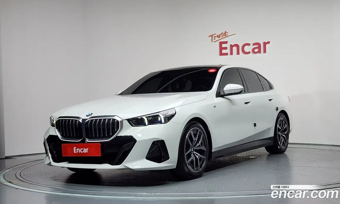 BMW 5 серия 2024 2.0 автомат (гидро), фото 1 BMW 5 серия 2024 2.0 автомат (гидро), фото 1