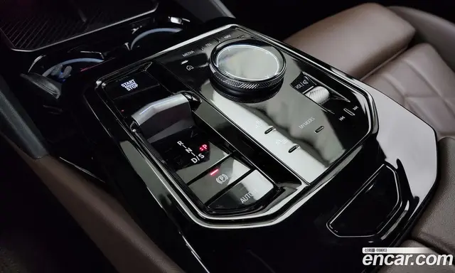 BMW 5 серия 2024 2.0 автомат (гидро), миниатюра 12