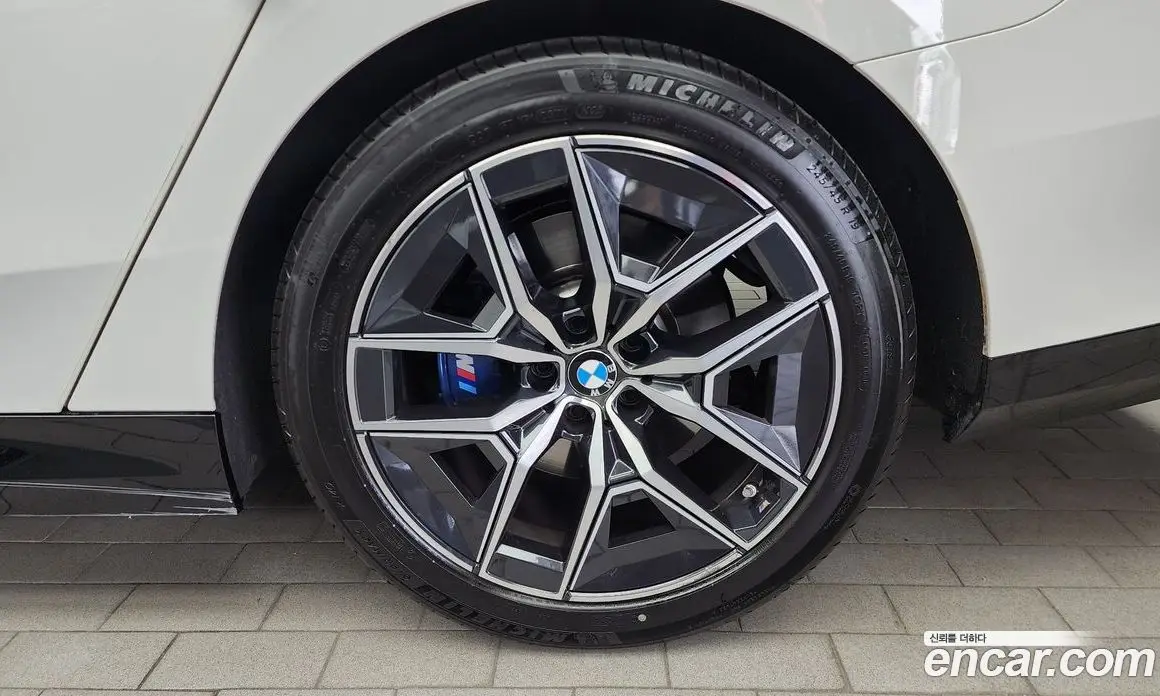 BMW 5 серия 2024 2.0 автомат (гидро), фото 7 BMW 5 серия 2024 2.0 автомат (гидро), фото 7