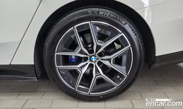 BMW 5 серия 2024 2.0 автомат (гидро), миниатюра 7 BMW 5 серия 2024 2.0 автомат (гидро), миниатюра 7