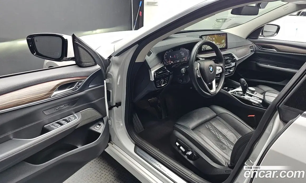 BMW 6 серия 2022 3.0 автомат (гидро), фото 10 BMW 6 серия 2022 3.0 автомат (гидро), фото 10