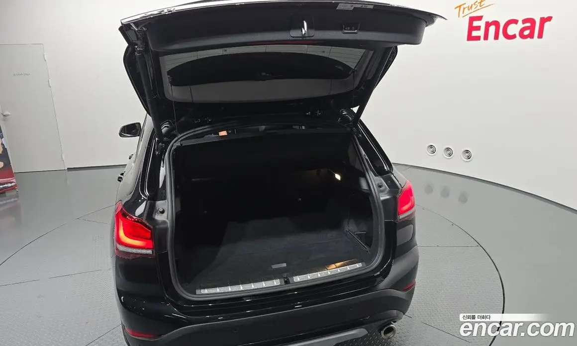 BMW X1 2021 2.0 автомат (гидро), фото 33