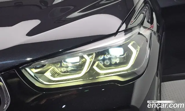 BMW X1 2021 2.0 автомат (гидро), миниатюра 8
