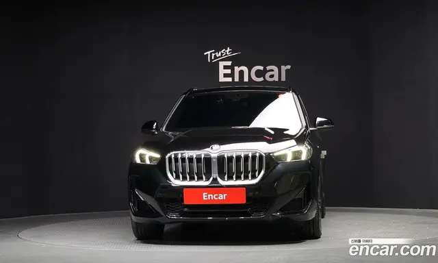 BMW X1 2025 2.0 автомат (гидро), миниатюра 3