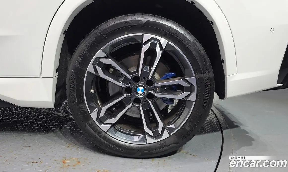 BMW X1 2025 2.0 автомат (гидро), фото 7 BMW X1 2025 2.0 автомат (гидро), фото 7