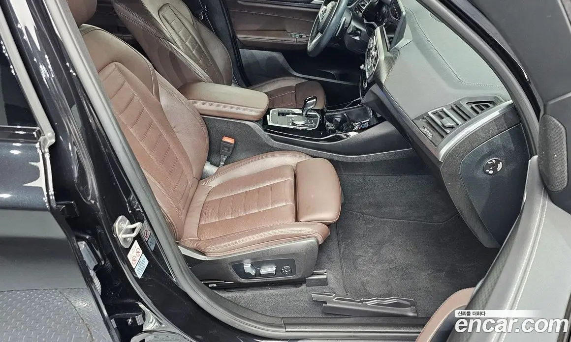 BMW X3 2022 2.0 автомат (гидро), фото 16