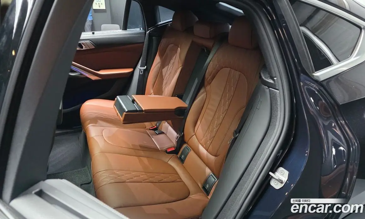 BMW X6 2022 3.0 автомат (гидро), фото 18 BMW X6 2022 3.0 автомат (гидро), фото 18