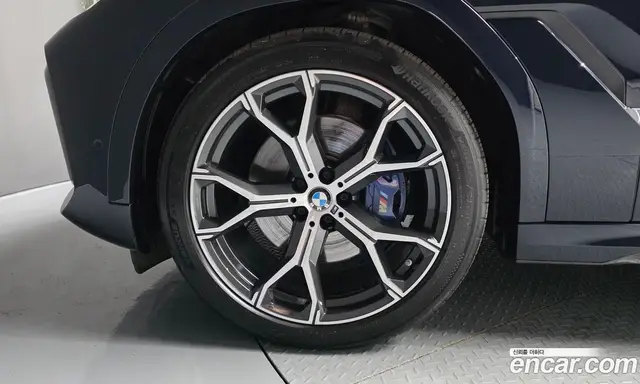 BMW X6 2022 3.0 автомат (гидро), миниатюра 5 BMW X6 2022 3.0 автомат (гидро), миниатюра 5