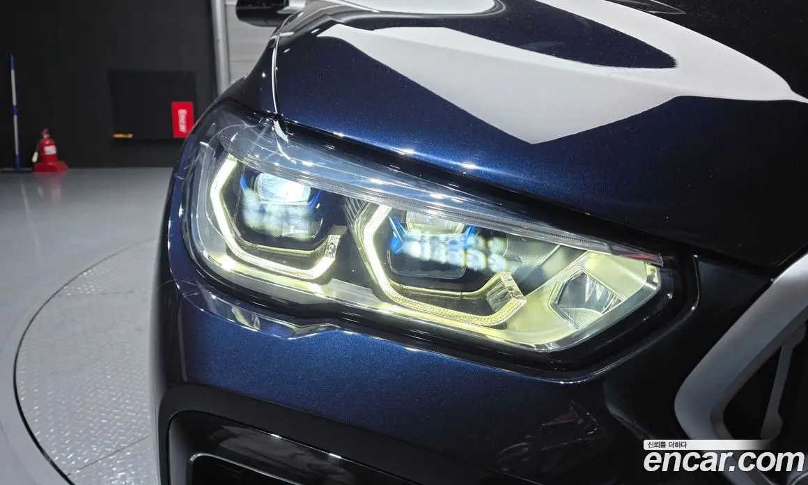 BMW X6 2022 3.0 автомат (гидро), фото 8 BMW X6 2022 3.0 автомат (гидро), фото 8