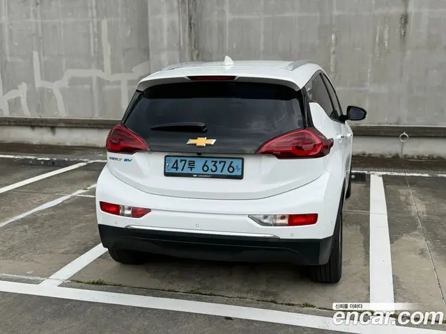 Chevrolet Bolt EV 2018 0.2 автомат (гидро), миниатюра 4 Chevrolet Bolt EV 2018 0.2 автомат (гидро), миниатюра 4