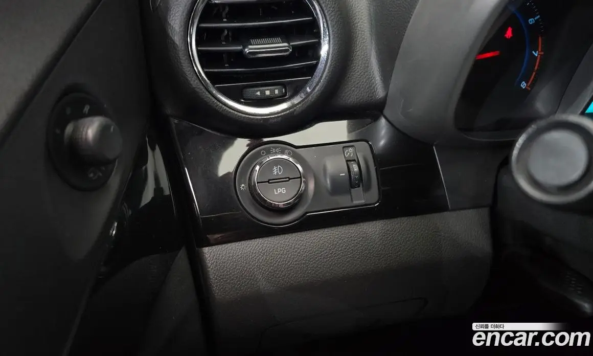 Chevrolet Orlando 2013 2.0 автомат (гидро), фото 17 Chevrolet Orlando 2013 2.0 автомат (гидро), фото 17