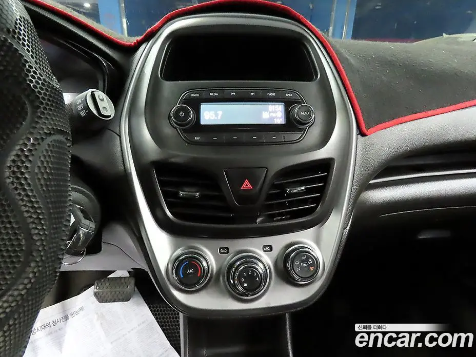 Chevrolet Spark 2016 1.0 автомат (гидро), фото 18